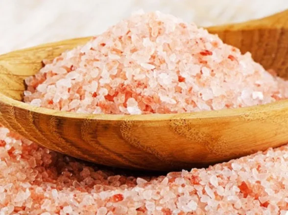 Crystal Clear: Elevate Your Wellness with Himalayan Pink Salt Crystal supplier
